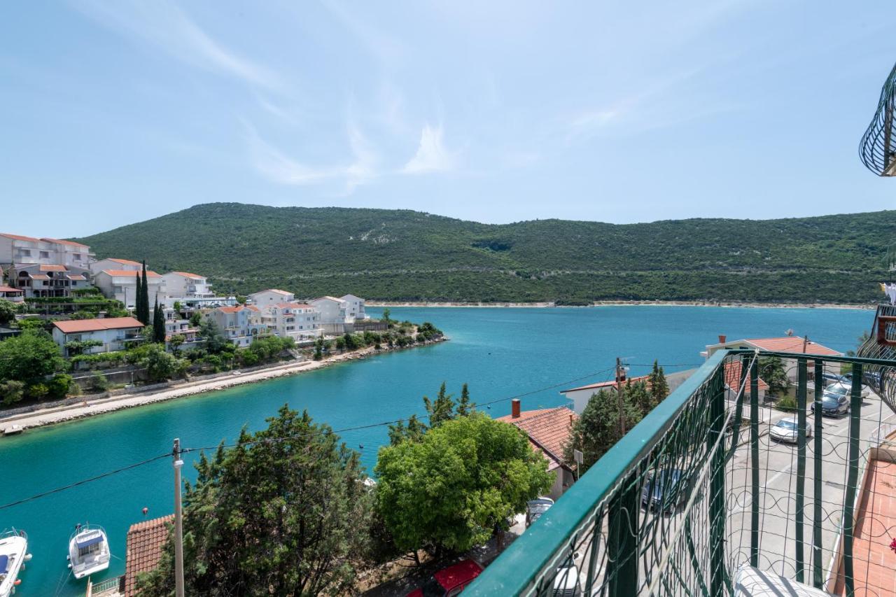 Apartman Vito Neum Exteriér fotografie
